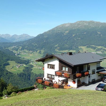 Апартаменты Haus Auer Йерценс Номер фото